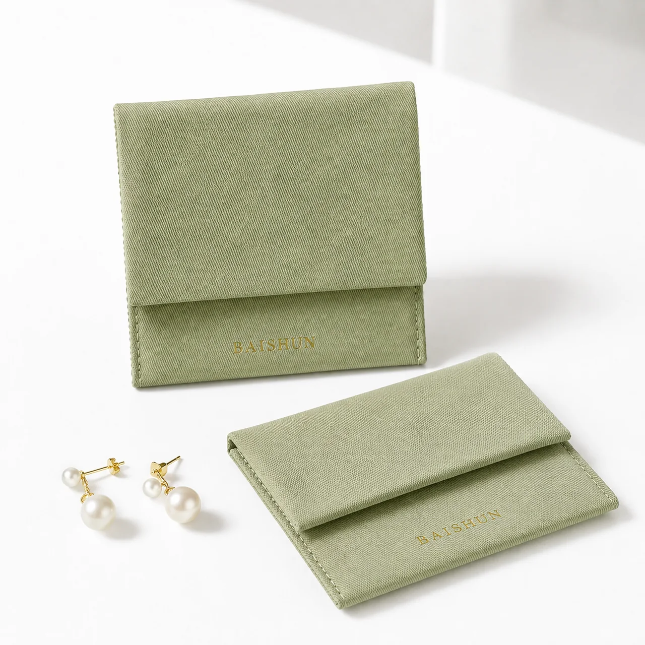 Custom Envelope-Style Pouch — Style 111