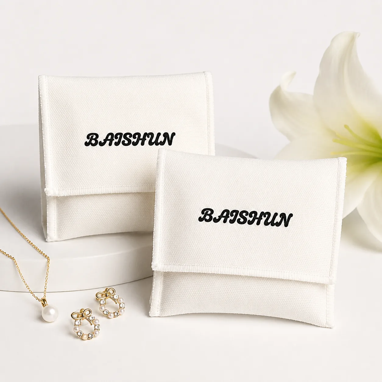 Fabric Flap Jewelry Pouch — main product view