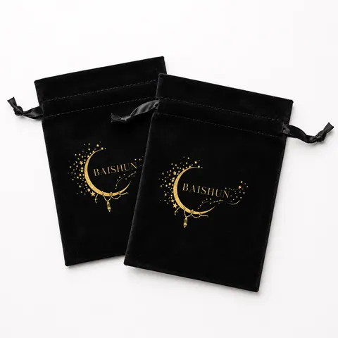 Black Gold-Wreath Velvet-Look Pouch