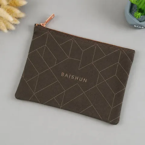 Minimal Flat Zipper Pouch — product gallery view