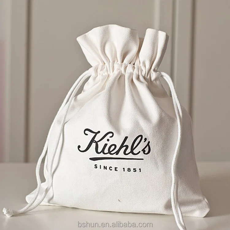 Canvas vs. Non-Woven Bags: Which Should You Choose for Your Next Campaign?